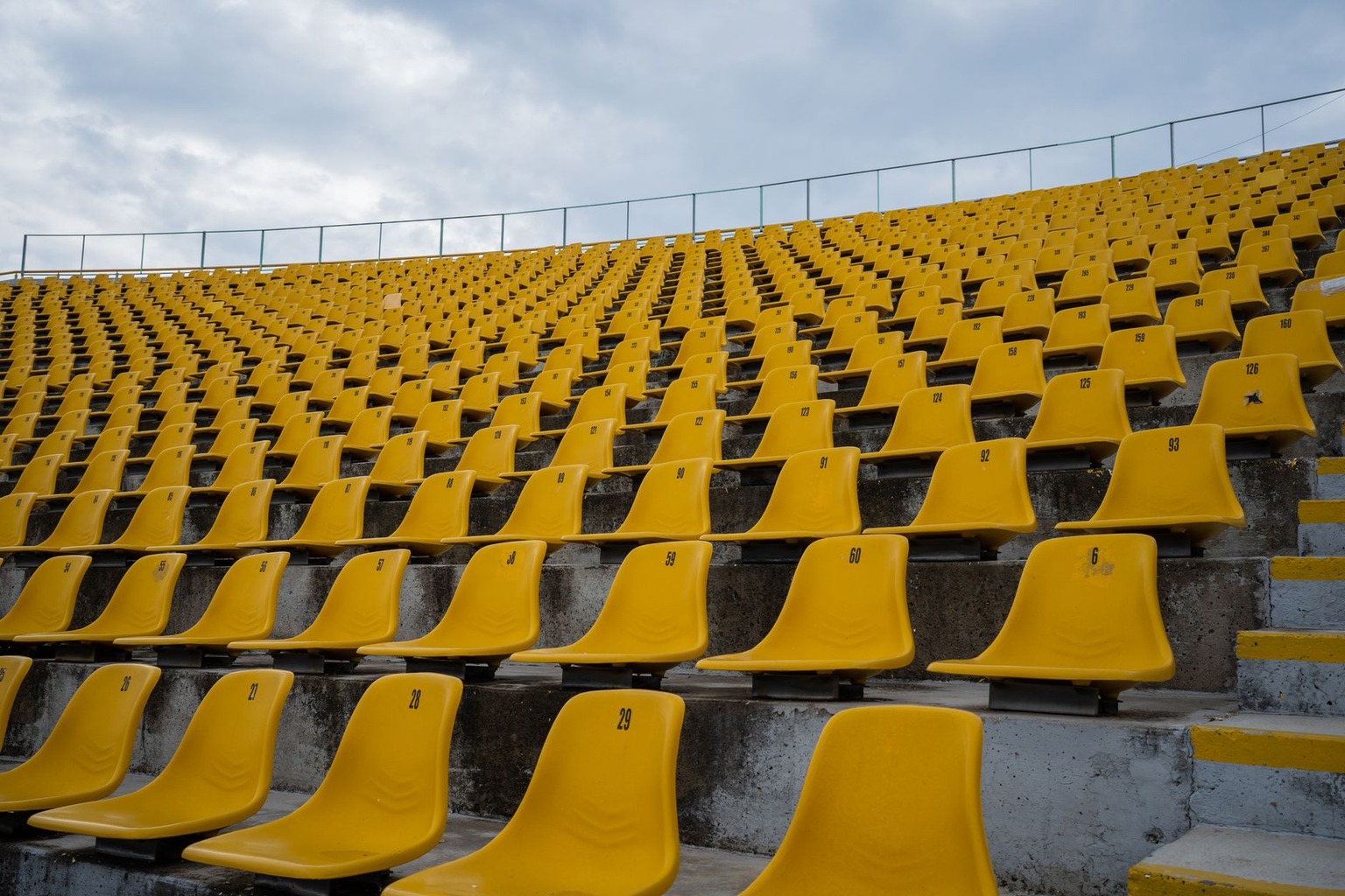 Understanding Market Closing Lines — Analyzing Volatility in Niche Esports Titles